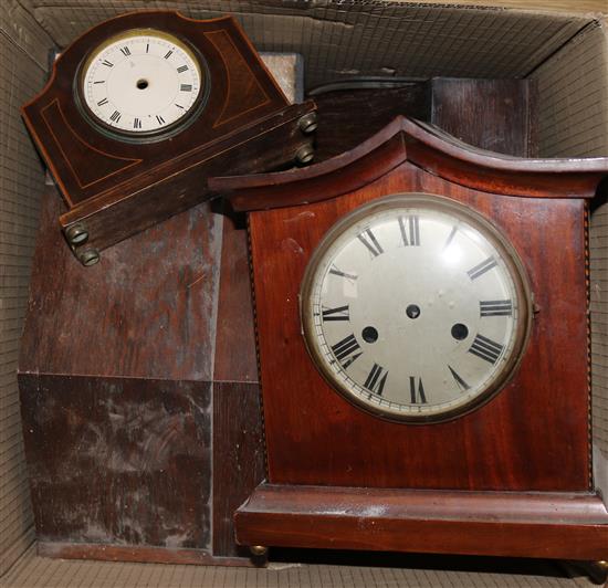 5 wooden mantel clocks